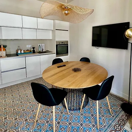 Apartment Charming 2 Bedrooms & 1 Sofa Bed Renovated 3P3 *